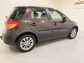 Suzuki SX4 1.6 VVT Executive Clima picture 18