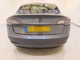 Tesla Model 3 Standard Range Plus 225kW picture 28