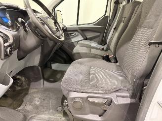 Ford Transit Custom 2.2 TDCi L2H1 Trend Navi picture 24