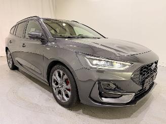 Coche accidentado Ford Focus Wagon 1.0 mHEV ST Line X Automaat 2024/3