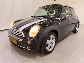 Mini Mini 1.6 One Pepper Automaat Pano picture 3