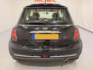 Mini Mini 1.6 One Pepper Automaat Pano picture 6