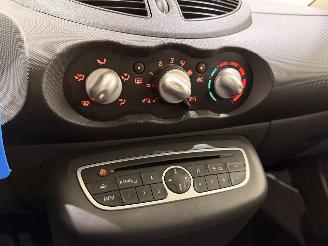 Renault Twingo 1.2 16V Collection Airco picture 8