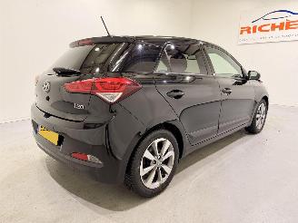 Hyundai I-20 1.2 Premium Passion Navi picture 31