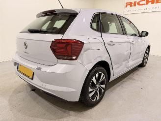 Volkswagen Polo VI HB 1.6 TDI Comfort Navi picture 6