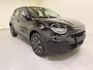 Damaged car Fiat 600 1.2 Hybrid 100/110ps DCT6 Clima/Apple 2025/3