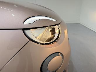 Fiat 500 500-e Icon 42kWh Carplay/Clima picture 29