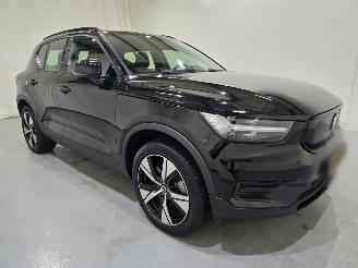 skadebil auto Volvo XC40 Recharge Twin Plus AWD 300Kw 408pk Bjr.2021 2021/12