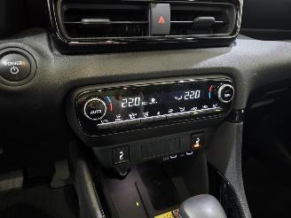 Toyota Yaris Hybrid 1.5 HEV Style Bitone 96Kw Bjr.2024 picture 17