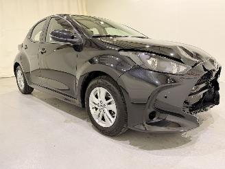 damaged passenger cars Toyota Yaris HB 1.5 HEV 115 Active Aut. 2025/4