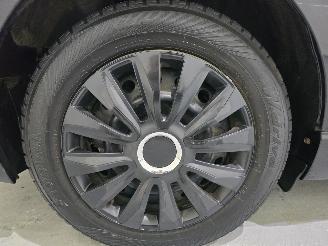 Toyota Avensis Wagon 1.8 VVTi Business AUT 108Kw Bjr.2010 picture 39