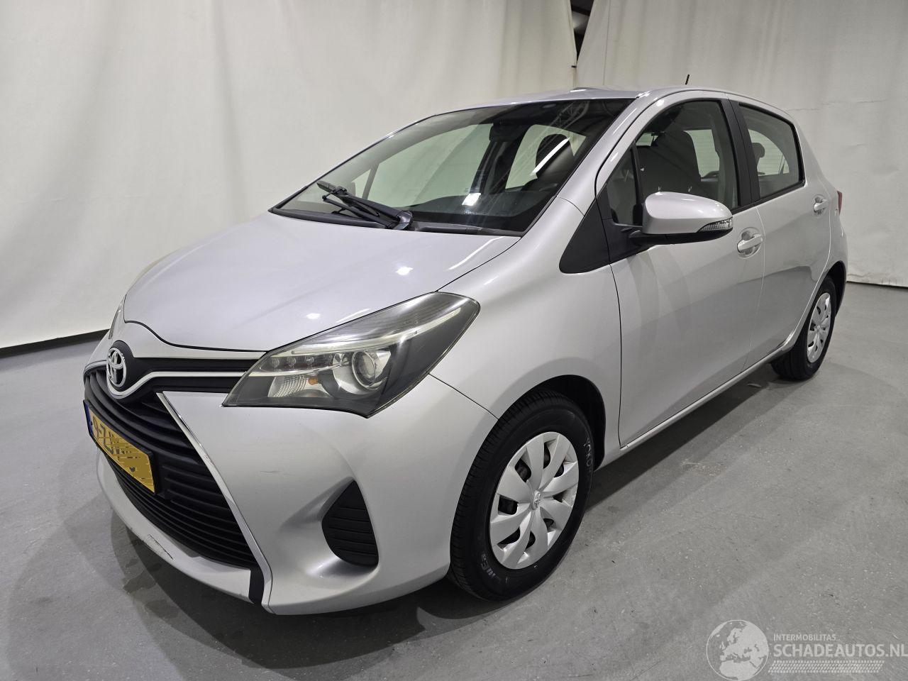 Toyota Yaris 1.0 VVT-i Aspiration 5.Drs Bjr.2015