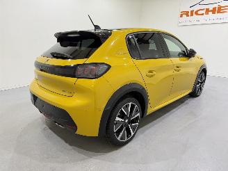 Peugeot 208 HB 1.2 Puretech 130 GT-Line Aut8 picture 51