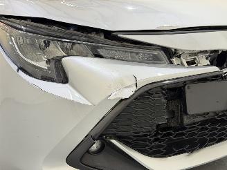 Toyota Corolla Touring Sports 1.8 VVT-i Hybrid Automaat picture 13