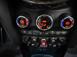 Mini Cooper S 2.0 Chill Serious Business PANO  LEDER 141Kw Bjr.2016 picture 20