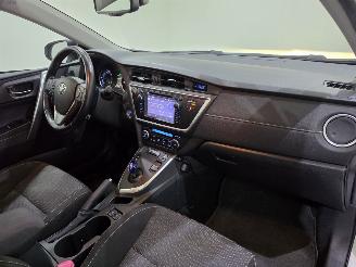 Toyota Auris Touring Sports 1.8 Hybrid Lease Panorama Bjr.2014 picture 35
