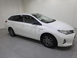 Toyota Auris Touring Sports 1.8 Hybrid Lease Panorama Bjr.2014 picture 24
