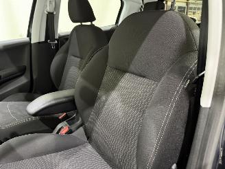 Peugeot 208 HB 1.2 PureTech Blue Lion picture 30