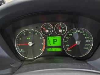 Ford Focus Wagon 1.6-16V Futura AUT 75Kw picture 15