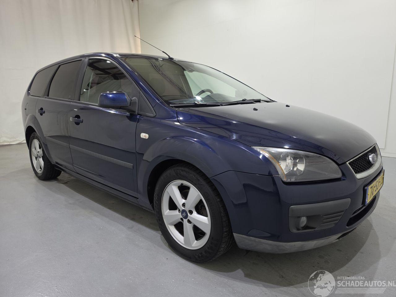 Ford Focus Wagon 1.6-16V Futura AUT 75Kw