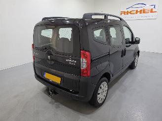 Peugeot Bipper 1.4i 54kW Schuifdeuren Bjr.2010 picture 6