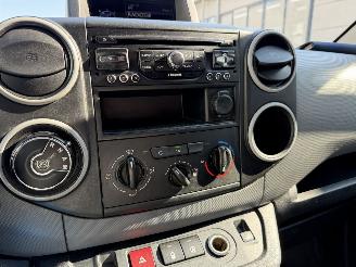 Peugeot Partner 1.6 e-HDI 90 Navteq XT Automaat Navi/Airco picture 29