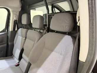 Peugeot Partner 1.6 e-HDI 90 Navteq XT Automaat Navi/Airco picture 28