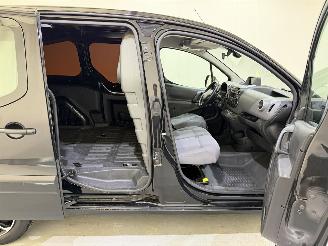 Peugeot Partner 1.6 e-HDI 90 Navteq XT Automaat Navi/Airco picture 22