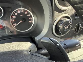Peugeot Partner 1.6 e-HDI 90 Navteq XT Automaat Navi/Airco picture 24