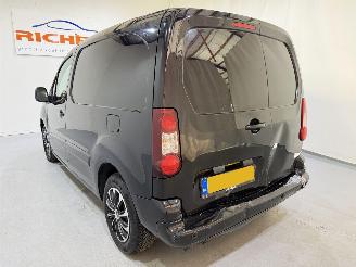 Peugeot Partner 1.6 e-HDI 90 Navteq XT Automaat Navi/Airco picture 37
