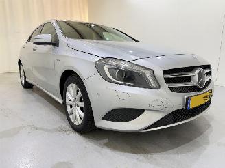 Auto incidentate Mercedes A-klasse 180 CDI Style Prestige 2015/9