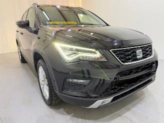 Schadeauto Seat Ateca 1.5 TSI Style Business Intense Aut7 2019/10