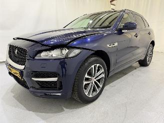 Jaguar F-Pace 2.0d Turbo Portfolio AWD Aut. picture 3