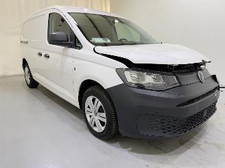 damaged commercial vehicles Volkswagen Caddy maxi 2.0 TDI BlueMotion Aut7 2024/3