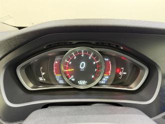 Volvo V-40 1.6 T2 Momentum Navi picture 15