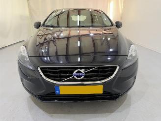 Volvo V-40 1.6 T2 Momentum Navi picture 2