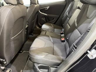 Volvo V-40 1.6 T2 Momentum Navi picture 26