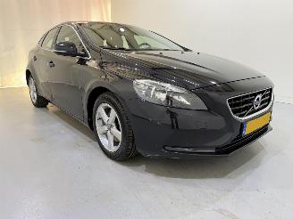 Volvo V-40 1.6 T2 Momentum Navi picture 28