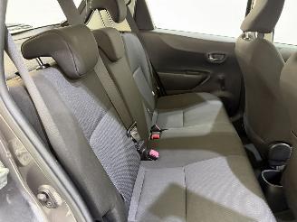 Toyota Yaris HB 1.5 VVT-i Hybrid Aspiration Clima picture 28