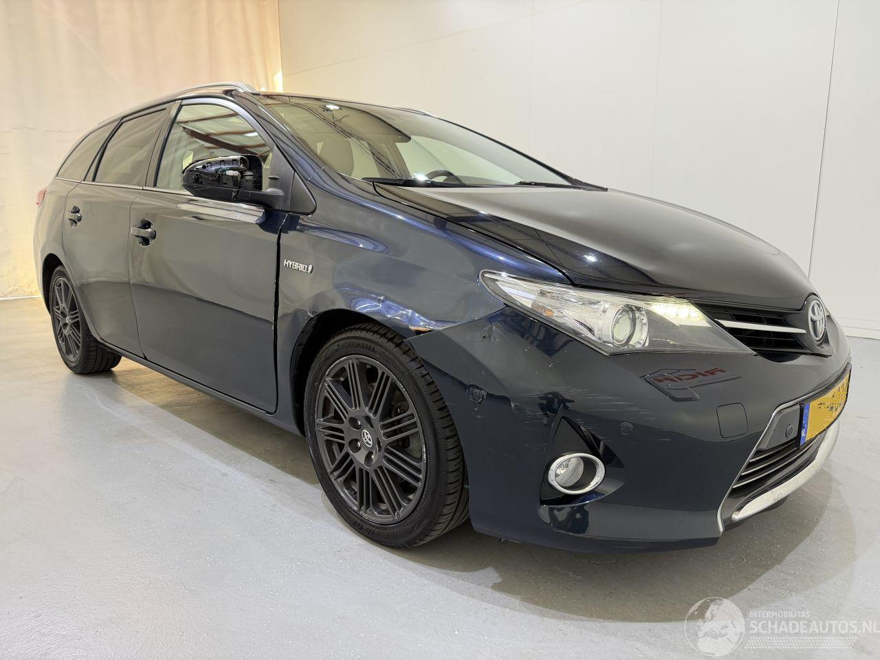 Toyota Auris Touring Sports 1.8 Hybrid Lease pro Navi/Clima/Pano