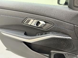 BMW 3-serie 330e M Sport Aut8 picture 25