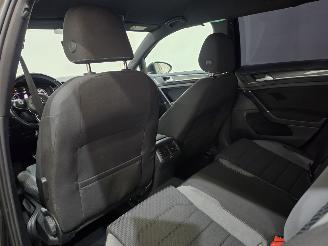 Volkswagen Golf VII 2.0 TDI Highline R-Line 110Kw DSG Bjr.2019 picture 36