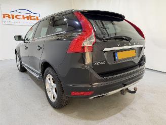 Volvo Xc-60 2.0 T5 FWD Summum Autom. picture 44