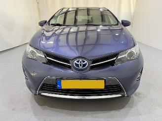 Toyota Auris HB 1.8 Hybrid Lease Pro Pano/Clima picture 2