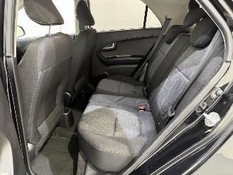 Kia Picanto HB 1.0 CVVT Airco picture 33