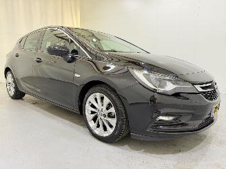 Damaged car Opel Astra HB 1.6 CDTi Innovation 2017/6