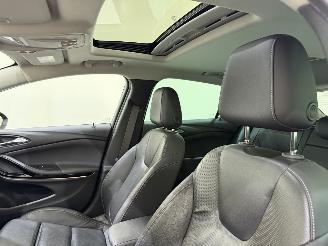 Opel Astra HB 1.6 CDTi Innovation picture 34