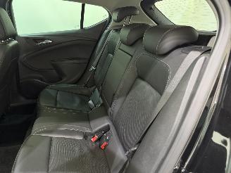 Opel Astra HB 1.6 CDTi Innovation picture 31