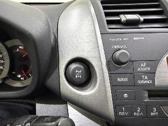 Toyota Rav-4 2.0 VVTi Linea Sol 4WD NAP picture 11