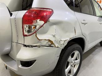 Toyota Rav-4 2.0 VVTi Linea Sol 4WD NAP picture 14
